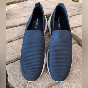 Nautica Women’s Navy Slip-On Shoes size 10
